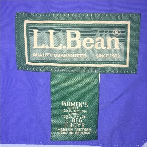L.L Bean Storm Chaser Rain Jacket. - Picture 12 of 14